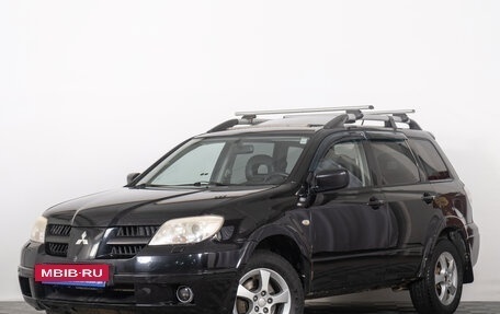 Mitsubishi Outlander III рестайлинг 3, 2006 год, 649 000 рублей, 3 фотография