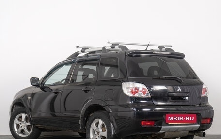 Mitsubishi Outlander III рестайлинг 3, 2006 год, 649 000 рублей, 6 фотография