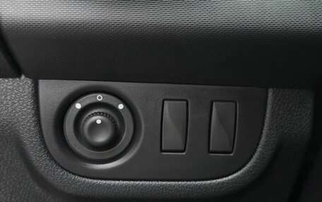 Renault Sandero II рестайлинг, 2019 год, 1 350 000 рублей, 15 фотография