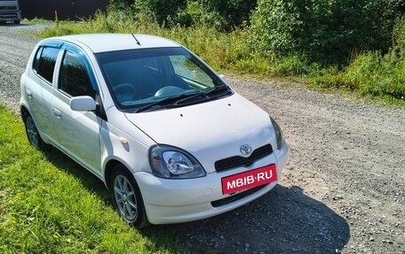 Toyota Vitz, 2001 год, 310 000 рублей, 1 фотография