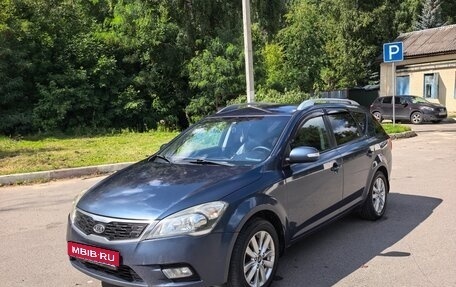 KIA cee'd I рестайлинг, 2010 год, 680 000 рублей, 1 фотография