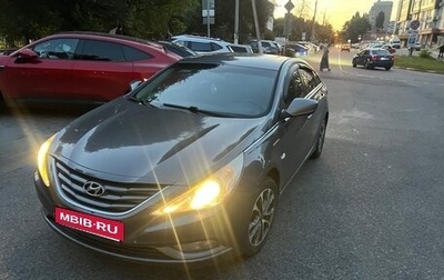 Hyundai Sonata VI, 2011 год, 690 000 рублей, 1 фотография