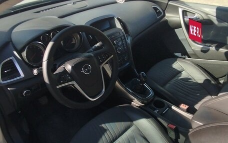 Opel Astra J, 2012 год, 690 000 рублей, 14 фотография