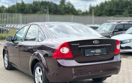Ford Focus II рестайлинг, 2010 год, 4 фотография