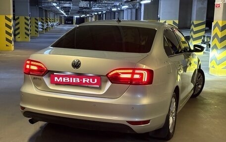 Volkswagen Jetta VI, 2014 год, 950 000 рублей, 24 фотография