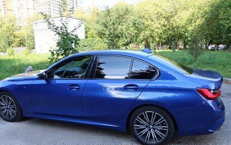 BMW 3 серия, 2019 год, 3 200 000 рублей, 2 фотография
