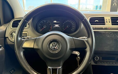 Volkswagen Polo VI (EU Market), 2015 год, 950 000 рублей, 7 фотография
