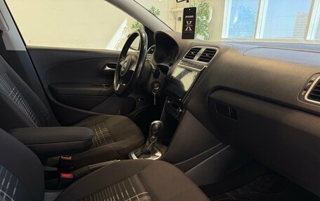 Volkswagen Polo VI (EU Market), 2015 год, 950 000 рублей, 9 фотография