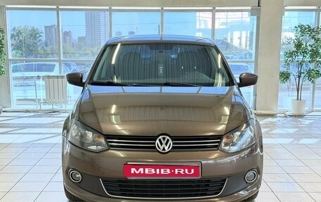 Volkswagen Polo VI (EU Market), 2015 год, 950 000 рублей, 3 фотография