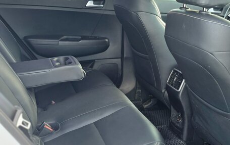 KIA Sportage IV рестайлинг, 2020 год, 2 700 000 рублей, 12 фотография