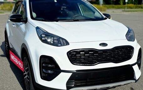 KIA Sportage IV рестайлинг, 2020 год, 2 700 000 рублей, 2 фотография