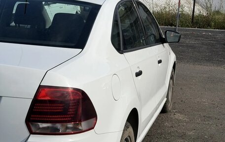 Volkswagen Polo VI (EU Market), 2018 год, 900 000 рублей, 3 фотография