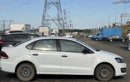 Volkswagen Polo VI (EU Market), 2018 год, 900 000 рублей, 8 фотография