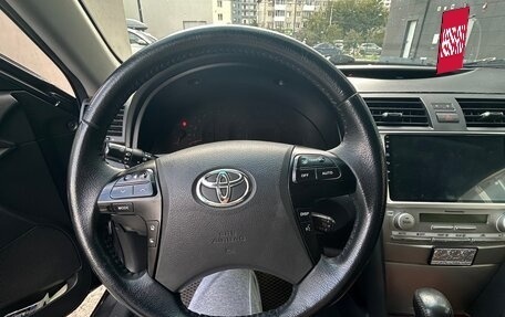 Toyota Camry, 2011 год, 1 300 000 рублей, 7 фотография