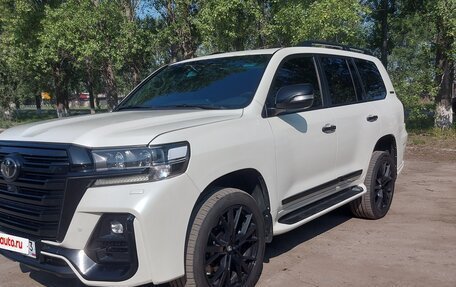 Toyota Land Cruiser 200, 2020 год, 7 980 000 рублей, 3 фотография
