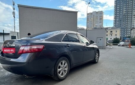 Toyota Camry, 2011 год, 1 300 000 рублей, 14 фотография