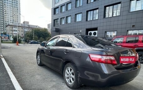 Toyota Camry, 2011 год, 1 300 000 рублей, 13 фотография
