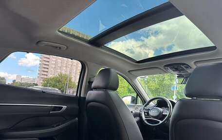 Hyundai Sonata VIII, 2021 год, 1 640 000 рублей, 10 фотография