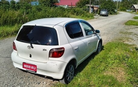 Toyota Vitz, 2001 год, 310 000 рублей, 4 фотография