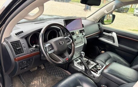 Toyota Land Cruiser 200, 2011 год, 3 600 000 рублей, 5 фотография