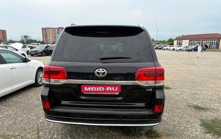 Toyota Land Cruiser 200, 2011 год, 3 600 000 рублей, 6 фотография