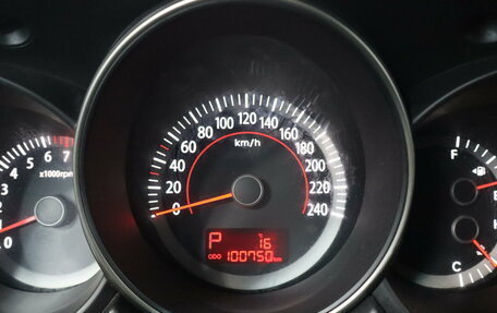 KIA Magentis II рестайлинг, 2010 год, 799 000 рублей, 18 фотография
