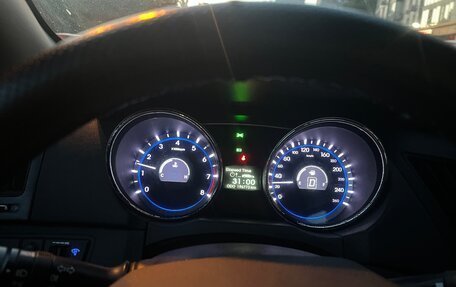 Hyundai Sonata VI, 2011 год, 690 000 рублей, 7 фотография