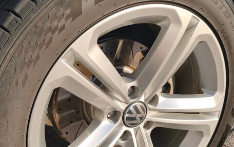 Volkswagen Tiguan I, 2013 год, 2 600 000 рублей, 21 фотография