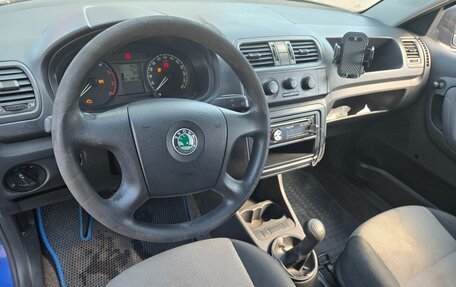 Skoda Fabia II, 2009 год, 375 000 рублей, 8 фотография