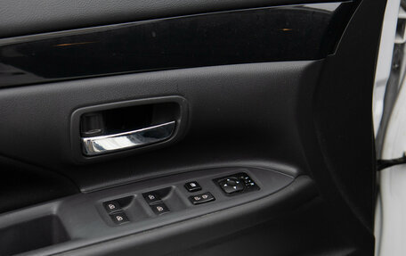 Mitsubishi Outlander III рестайлинг 3, 2022 год, 2 288 000 рублей, 16 фотография