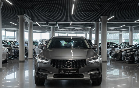 Volvo V90 Cross Country I рестайлинг, 2019 год, 3 550 000 рублей, 3 фотография