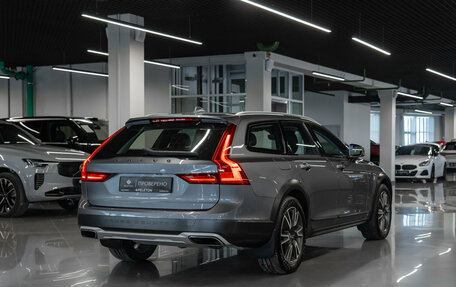Volvo V90 Cross Country I рестайлинг, 2019 год, 3 550 000 рублей, 5 фотография