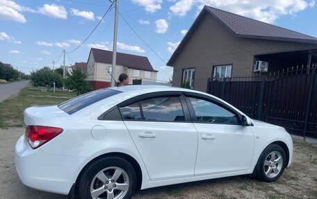 Chevrolet Cruze II, 2012 год, 870 000 рублей, 2 фотография
