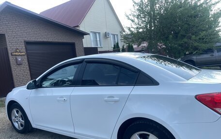 Chevrolet Cruze II, 2012 год, 870 000 рублей, 4 фотография
