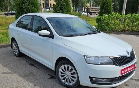 Skoda Rapid I, 2019 год, 1 050 000 рублей, 2 фотография