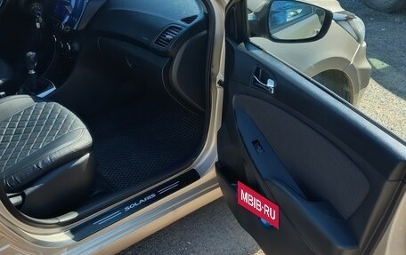 Hyundai Solaris II рестайлинг, 2011 год, 580 000 рублей, 17 фотография