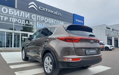 KIA Sportage IV рестайлинг, 2017 год, 1 980 000 рублей, 5 фотография
