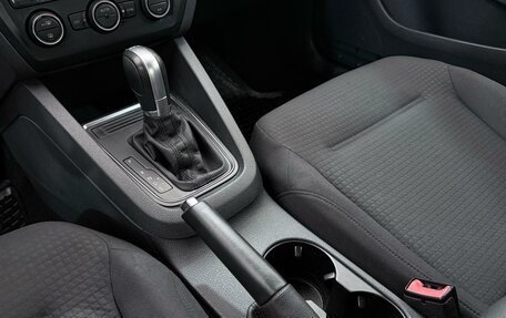 Volkswagen Jetta VI, 2015 год, 1 277 000 рублей, 19 фотография