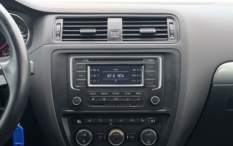 Volkswagen Jetta VI, 2015 год, 1 277 000 рублей, 20 фотография