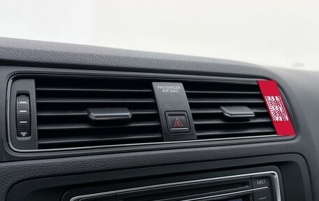 Volkswagen Jetta VI, 2015 год, 1 277 000 рублей, 22 фотография