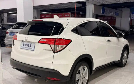 Honda Vezel, 2022 год, 1 157 000 рублей, 7 фотография