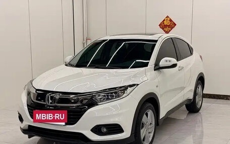 Honda Vezel, 2022 год, 1 157 000 рублей, 3 фотография