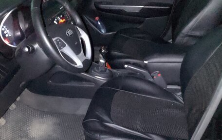 KIA Rio III рестайлинг, 2015 год, 965 000 рублей, 6 фотография