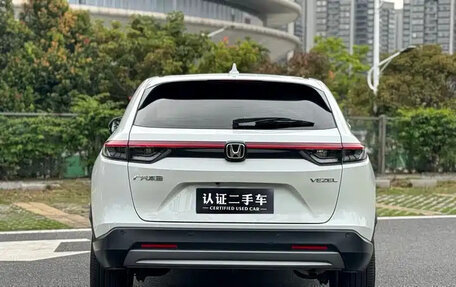 Honda Vezel, 2025 год, 1 831 700 рублей, 5 фотография