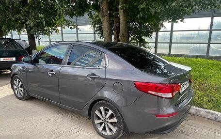 KIA Rio III рестайлинг, 2015 год, 1 050 000 рублей, 5 фотография