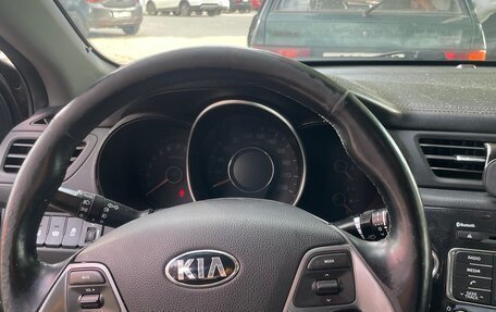 KIA Rio III рестайлинг, 2015 год, 1 050 000 рублей, 6 фотография