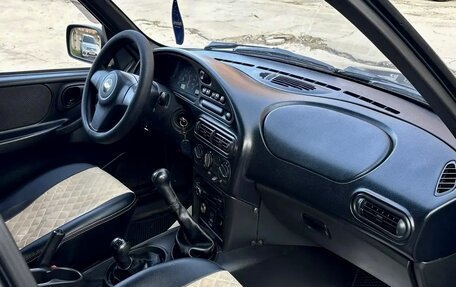 Chevrolet Niva I рестайлинг, 2013 год, 389 000 рублей, 11 фотография