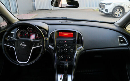 Opel Astra J, 2013 год, 820 000 рублей, 10 фотография