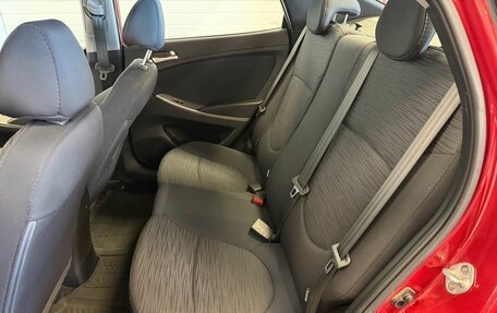 Hyundai Solaris II рестайлинг, 2015 год, 999 000 рублей, 15 фотография