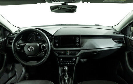 Skoda Rapid II, 2020 год, 1 600 000 рублей, 13 фотография